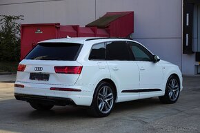 Audi Q7 3.0TDI Quattro Tiptronic S-line - 8