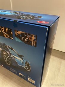 LEGO® Technic 42083 Bugatti Chiron - 8