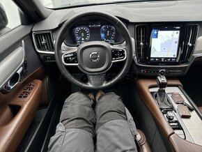 Volvo V90 cross country 4x4 - 8