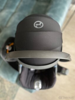 Cybex Cloud Z i-size s otočnou isofix základňou - 8