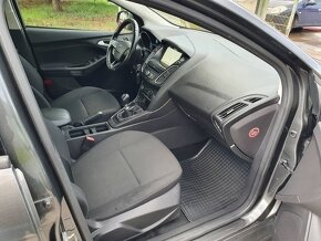 Predám  Ford Focus Kombi 1.5 TDCi Duratorq 120k Style - 8