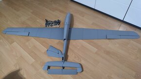 Akrobatický vetron FOX - 8