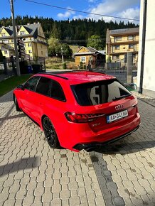 Audi RS4 COMPETITION MATRIX VIRTUAL Red/Black - 8