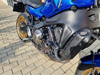 Yamaha XSR900 - 8