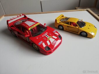 1:18 FERRARI F40  +F40 1:24 - 8