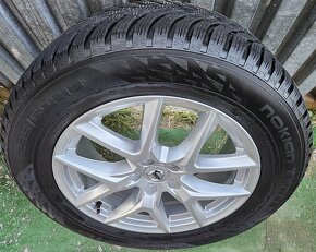 Originálna, špičková zimná sada VOLVO - 5x108 r18+235/60 r18 - 8