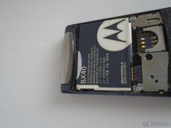 Motorola Razr 2 V 8 - 8