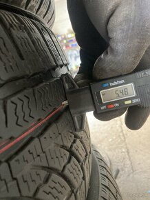 Zimné pneu 225/40R18 viem aj prezuť - 8