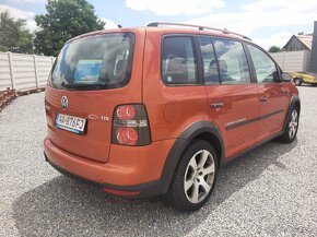 VW Cross Touran 1,9 tdi - 8