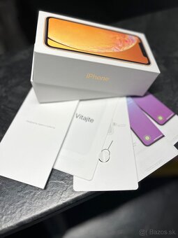 Apple Iphone XR 64GB Gold - 8