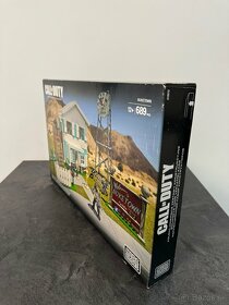 Mega Bloks Call of Duty Collector Construction Sets Nuketown - 8