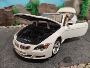 prodám model 1:18 BMW M6 cabrio - 8