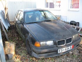 BMW 320 i rok 1993 - 8