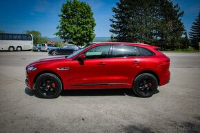 Jaguar F-Pace - 8