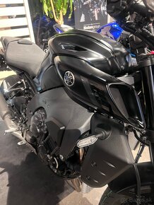 Yamaha MT 10 - 8