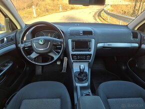 Skoda Octavia Scout 2010 2.0 Tdi - 8