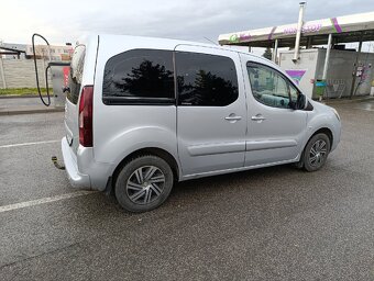 Citroen Berlingo 1.6 HDi 7-miestny - 8