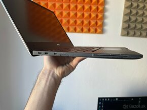 DELL Latitude 13-7370 - 8