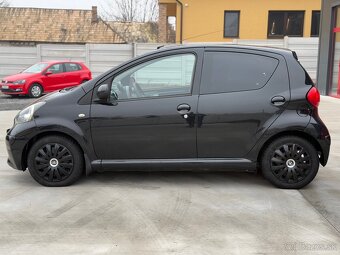 Toyota Aygo 1.0 AT5 - 8