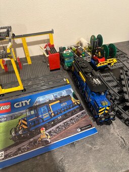 Predám Lego city Vlak 60052 - 8