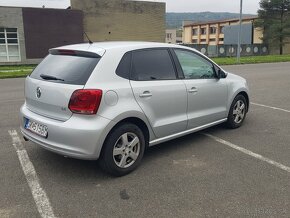 Volkswagen Polo Comfortline 1.4i 16V 63kw benzín - 8