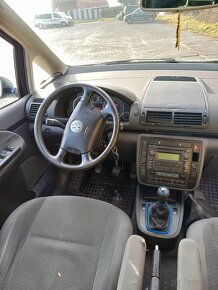 Volkswagen Sharan 1.9Tdi 85kW - 8