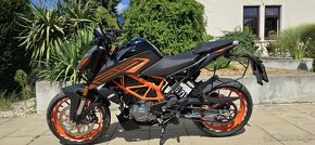 KTM DUKE 125 - 8