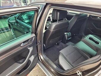 Volkswagen Passat Alltrack 2.0 TDI DSG - 8