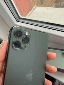 iPhone 11 pro max 64 GB - 8