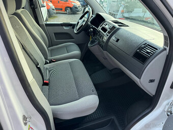 Volkswagen T5 Transporter 2,0 TDi KOMBI - 8