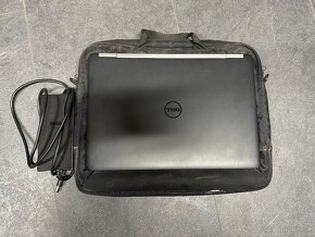 Dell Latitude E5270 - i5/ 8GB / 256GB SSD / Ultrabook / FHD - 8