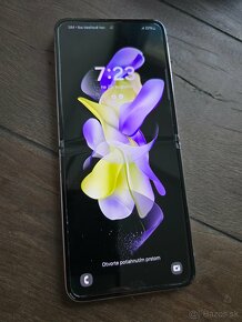 Samsung galaxy Z flip 4 purple - 8