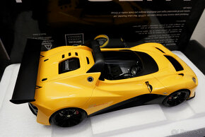 Lotus 3 Eleven Roadster Yellow AUTOart 1:18 - 8