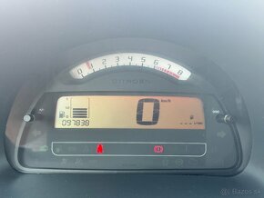 Citroën C3 1.1i  / 97 838 KM  / 2006 - 8