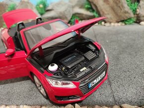 prodám model 1:18 audi TT 2014 minichamps - 8