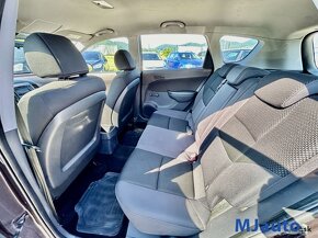 HYUNDAI i30 CW 1.6 CRDi možná výmena - 8