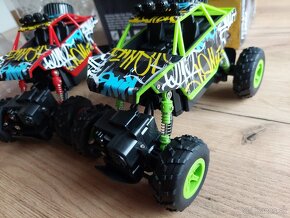 2x RC Terénny Jeep King Turned 2,4 GHz, 6x batéria, 4WD - 8