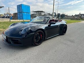 Porsche 992 911 GTS 4 CABRIO - 8