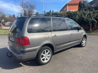 Seat Alhambra 1.9 TDi 85kw 2006 - 8