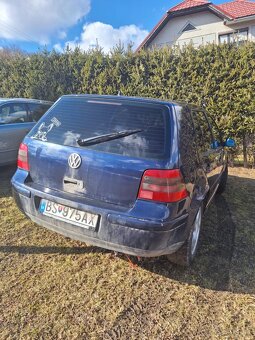 Vw golf 4 1.6 - 8