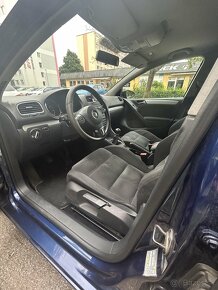 Volkswagen Golf 1.6 TDi - 8