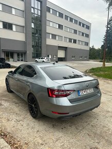 Skoda superb 3 2.0 TDi Dsg - 8