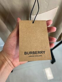 Burberry mikina 3 - 8