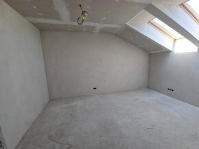 BabonyTRE/ PREDAJ 4-izbový dom, pozemok 288,5 m2, Lehnice, o - 8