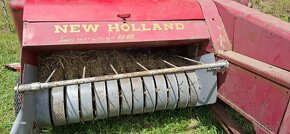 Balíkovac New Holland super hayliner 68 - 8