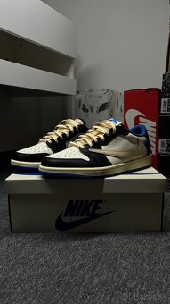 Nike x Travis Scott x Fragment Air Jordan 1 Low OG SP - 8