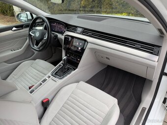 Volkswagen Passat Variant 2.0 TDI DSG Business - 8