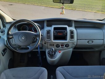 Renault Trafic 2.0 dci 84kw Passenger - 8