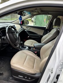 Hyundai SantaFe 2.2 CRDI Premium 4x4 2018 AT - 8