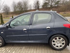 Peugeot 206+ - 8